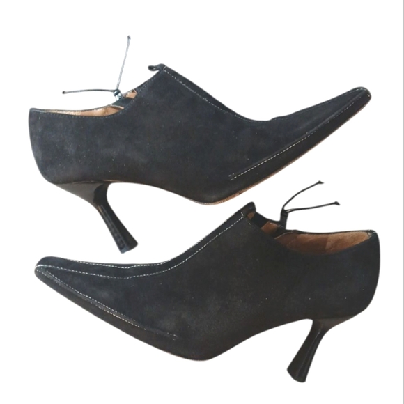 Donald J. Pliner Black Heeled Boots with Suede Finish - Picture 12 of 12